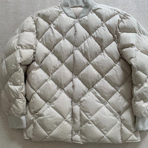 TNA Archive Quilted Jacket — Matte Pearl (Size L) - Picture 5 of 10